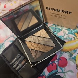 Burberry Eyeshadow Palette - Gold, Cream, and Brown Tones